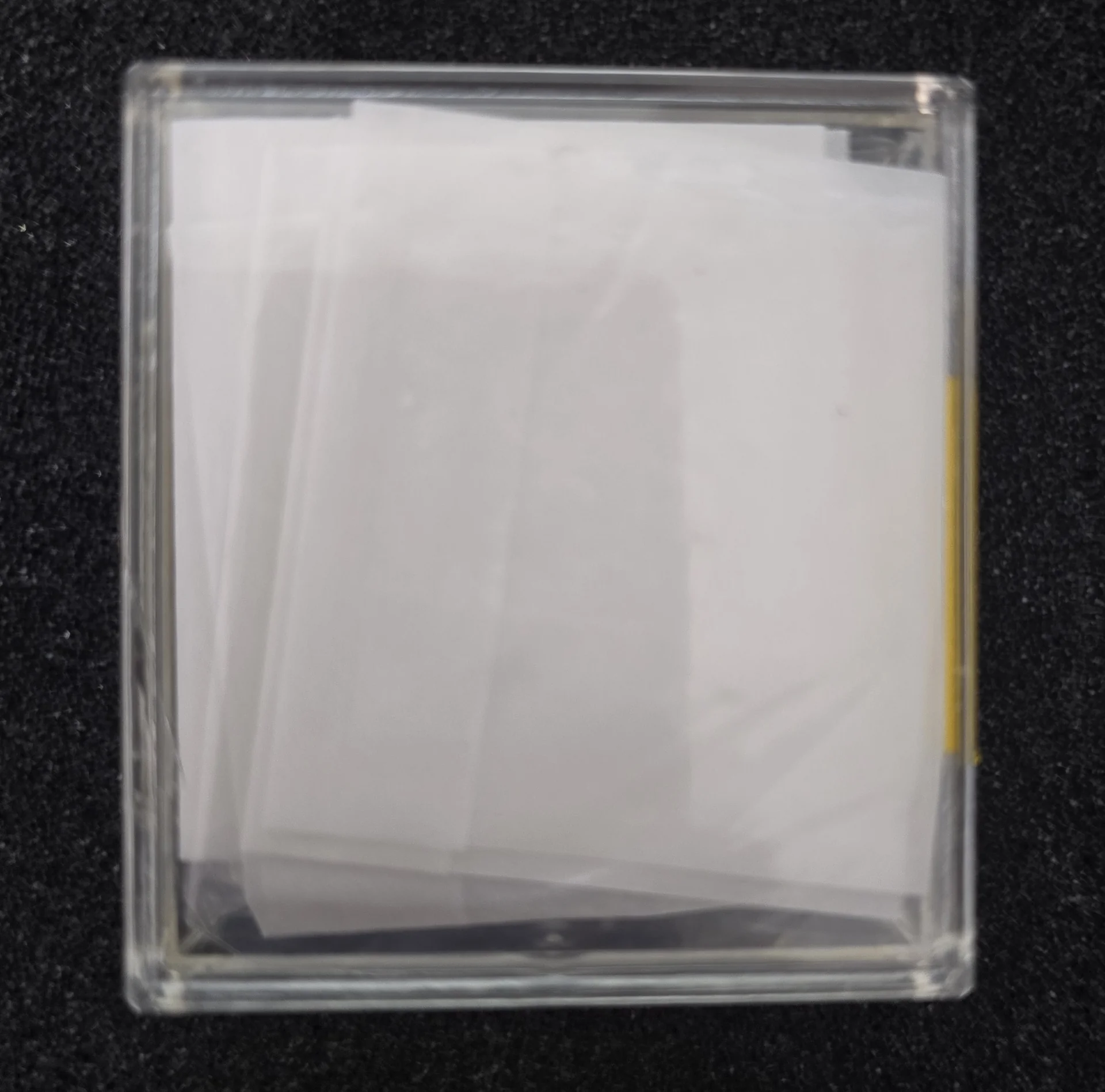 Stacked rectangular Panasonic quartz filters in a clear case